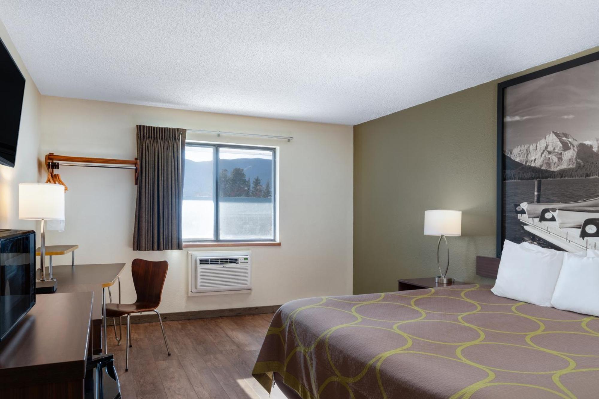 Super 8 By Wyndham Livingston Yellowstone Buitenkant foto